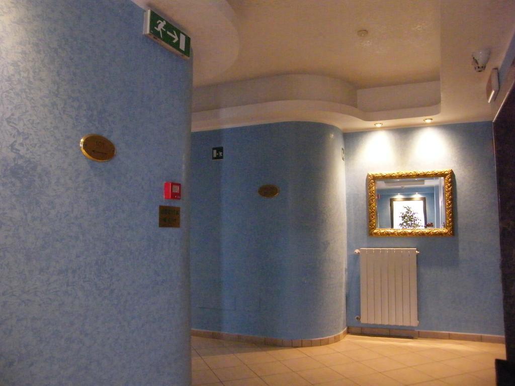 Hotel Residence Memmina Frosinone Værelse billede